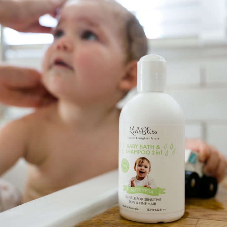 Baby Bath & Shampoo 2 in 1 – Aloe Vera 300ml
