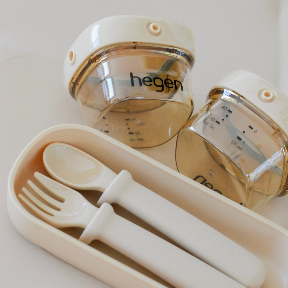 Hegen Mealtime Starter Kit with Foldable Placemat Taupe