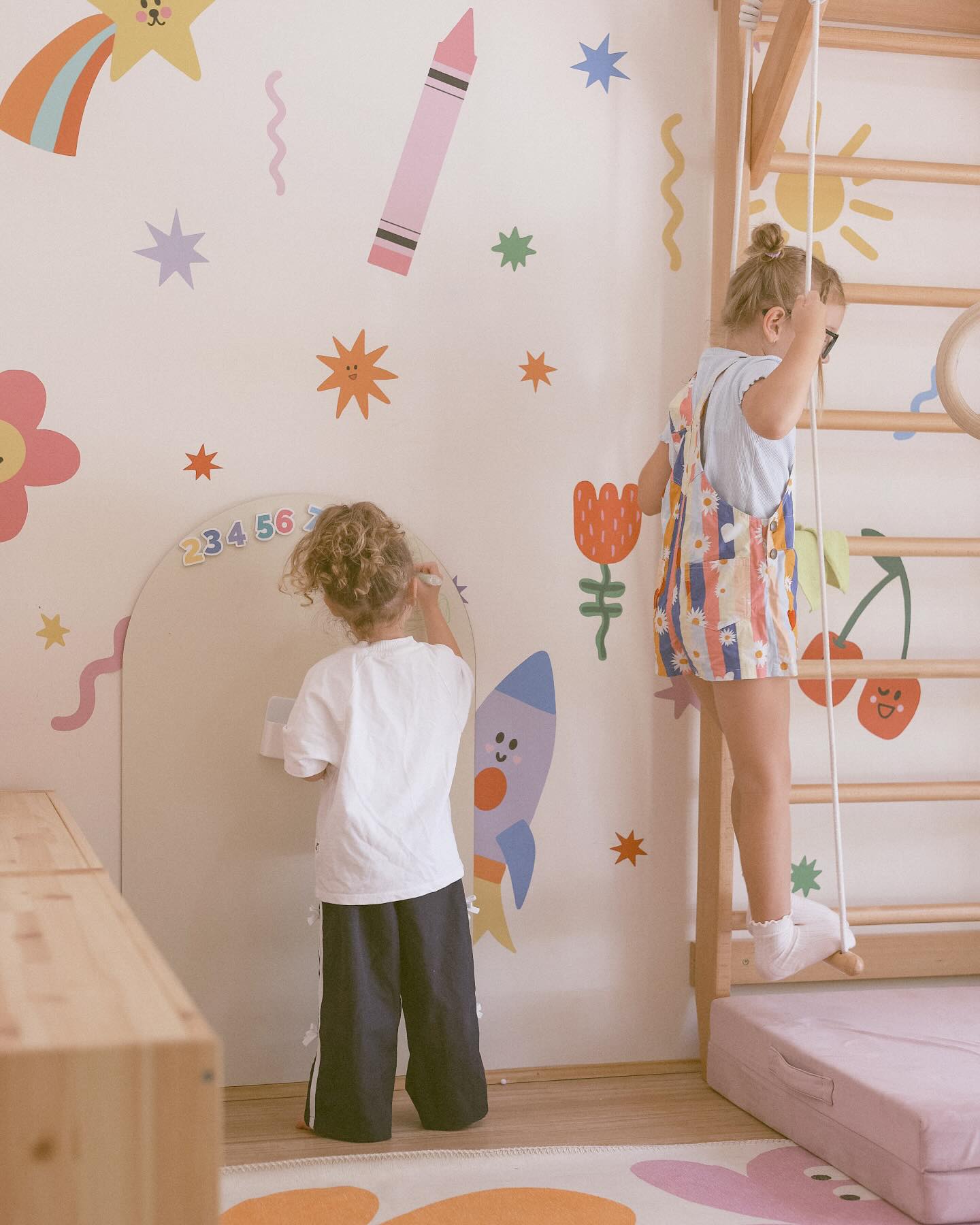 MagPlay Wall – Magnetic Wall Decal